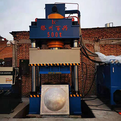 500吨不锈钢水箱液压机