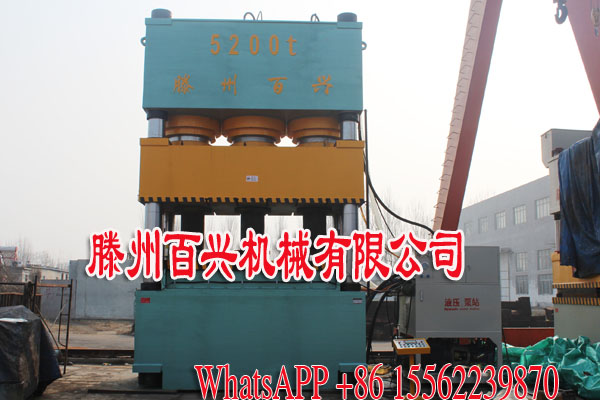 百兴5200吨罗马柱门框机实图