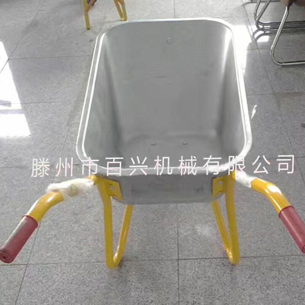 百兴推车车斗成型拉伸机实拍